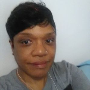 Meet your Posher, Cassandra